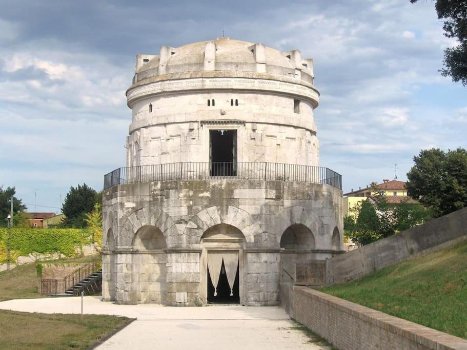 A Casa Di Pepa - Accogliente Come Casa Tua! Ravenna Buitenkant foto